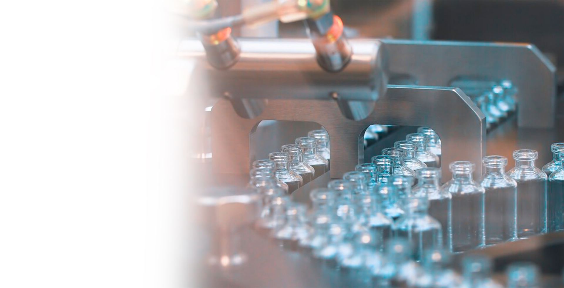 El vapor está libre de aditivos, impurezas o sustancias. Es adecuado para aplicaciones de esterilización.